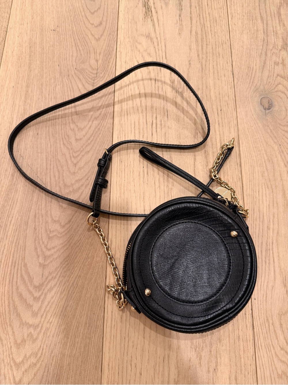 Juicy Couture Black Round Crossbody with Gold Chain